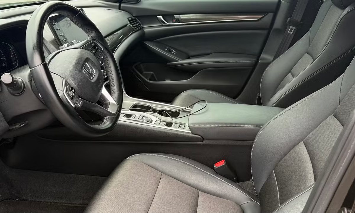 Honda Accord Hybrid rental from Knoxville for a Smoky Mountains fall color drive